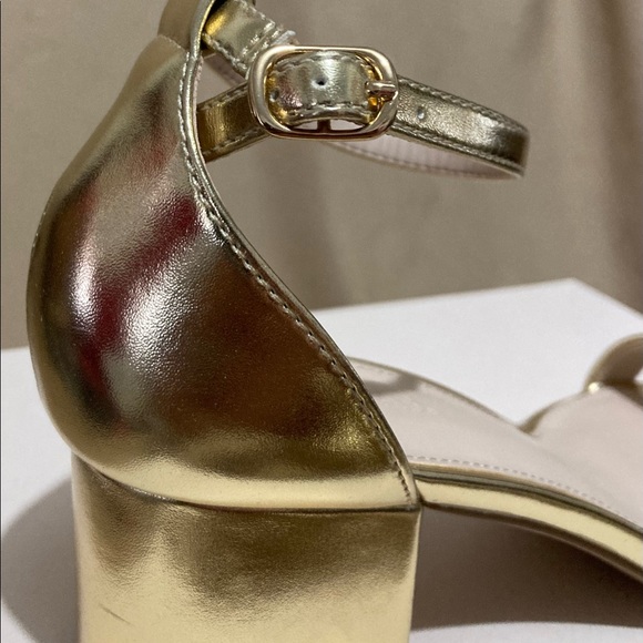 New Noura Heeled Sandal Gold Size 8.5 - Picture 5 of 10
